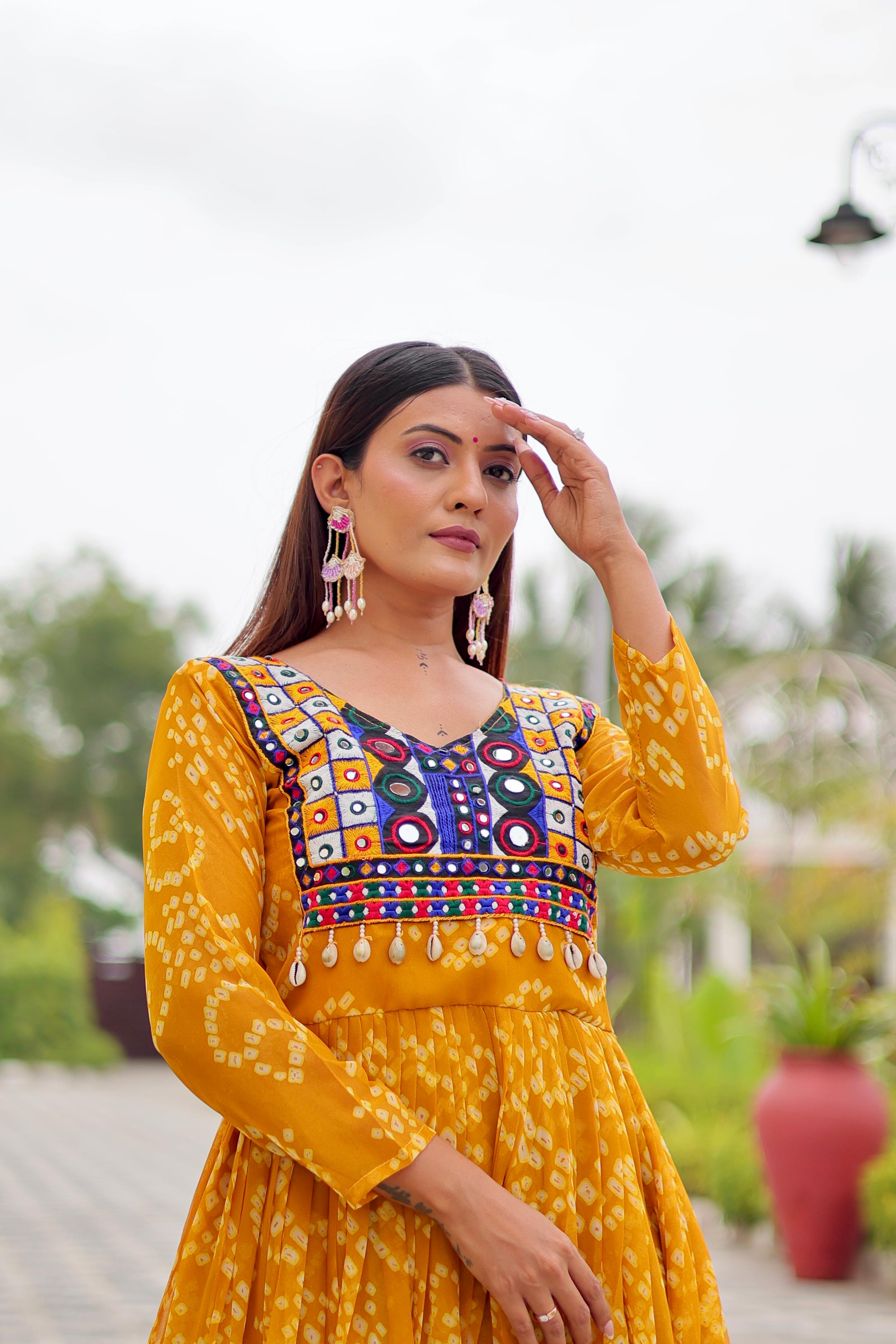 Women Black Georgette Bandhani Print Gown