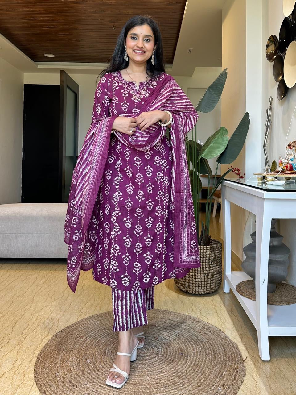 Women's Cotton Blend beautiful Design Straight Kurta Pant with Dupatta Set