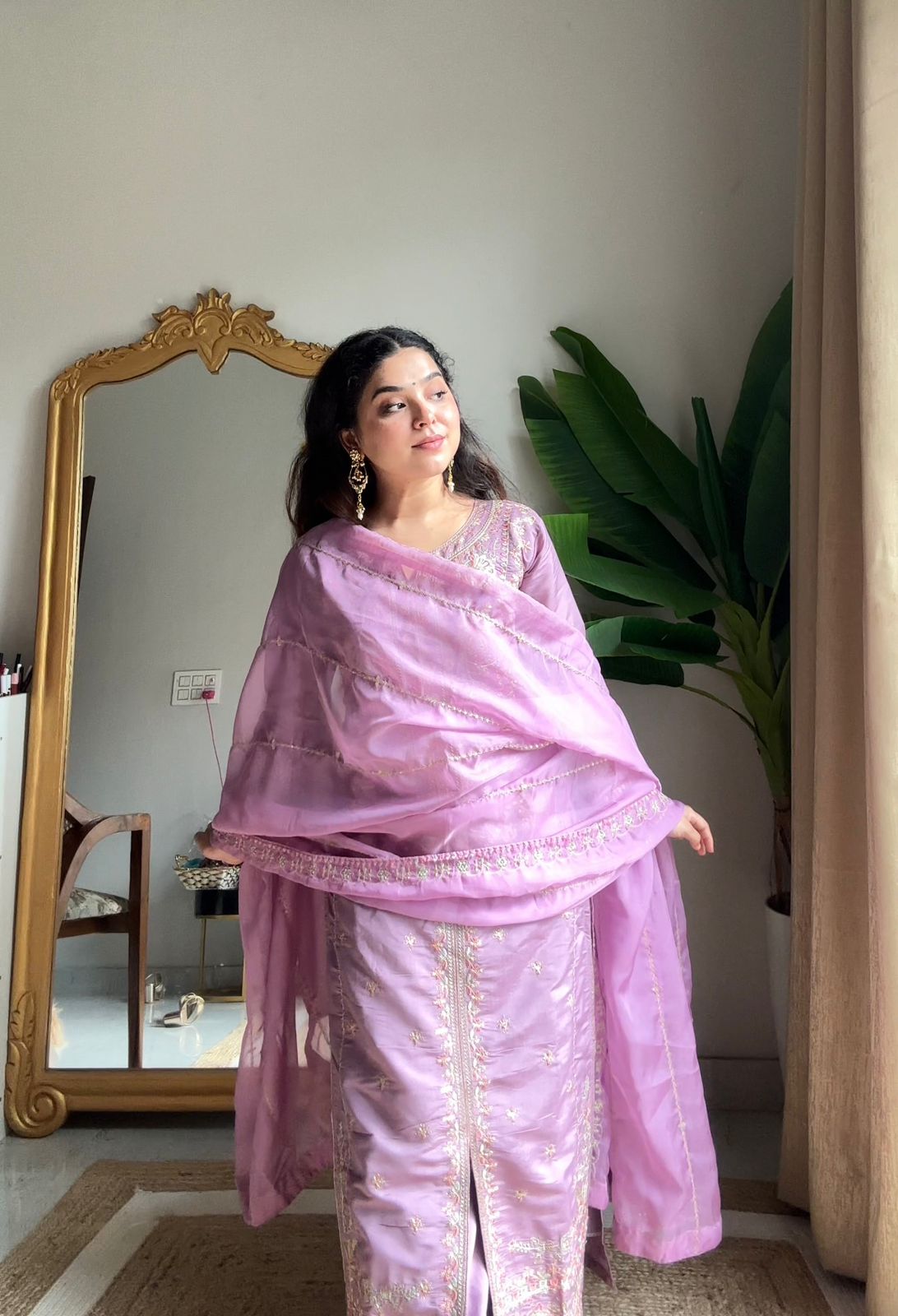 Woman's Rayon Kurti Pent With Dupatta