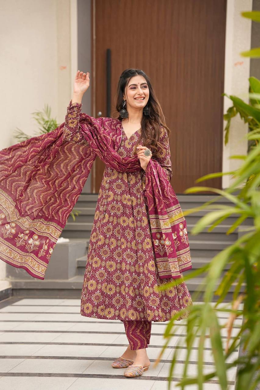 Women's Rayon Digital Printed Angrakha Kurta Pant With Dupatta Set