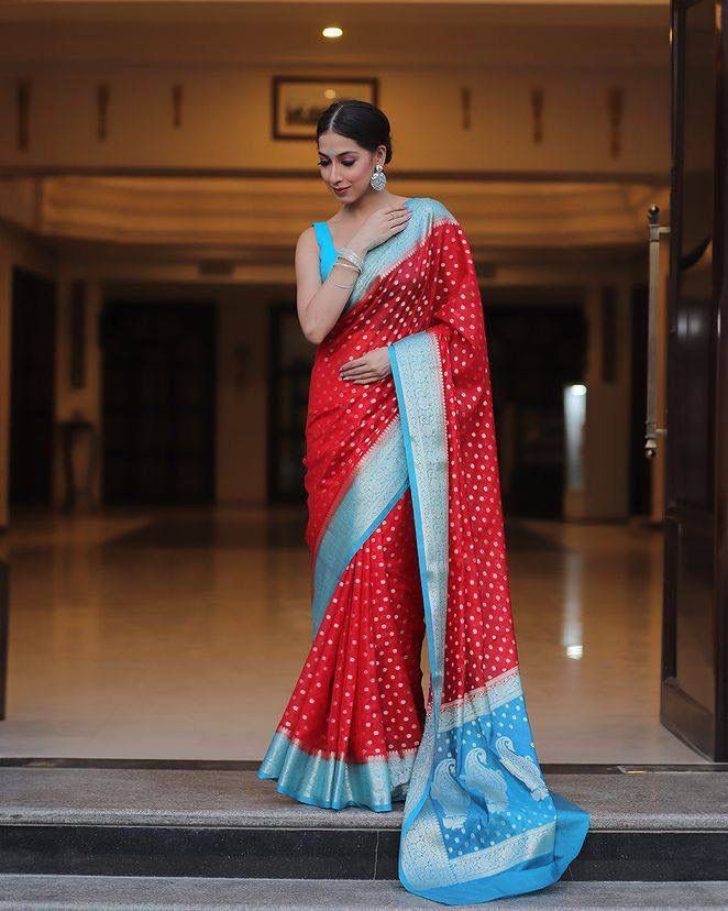 Red Color Latest Design Soft Banarasi Silk Saree with Golden Zari Work