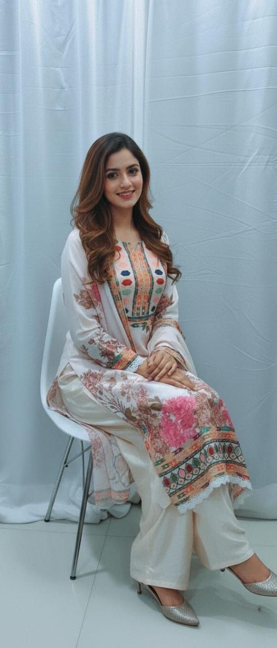 Women Kurta Pent With Dupatta set