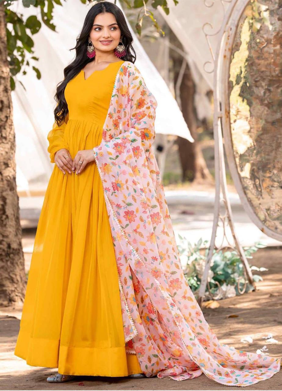 Elegant Georgette Lining Gown
