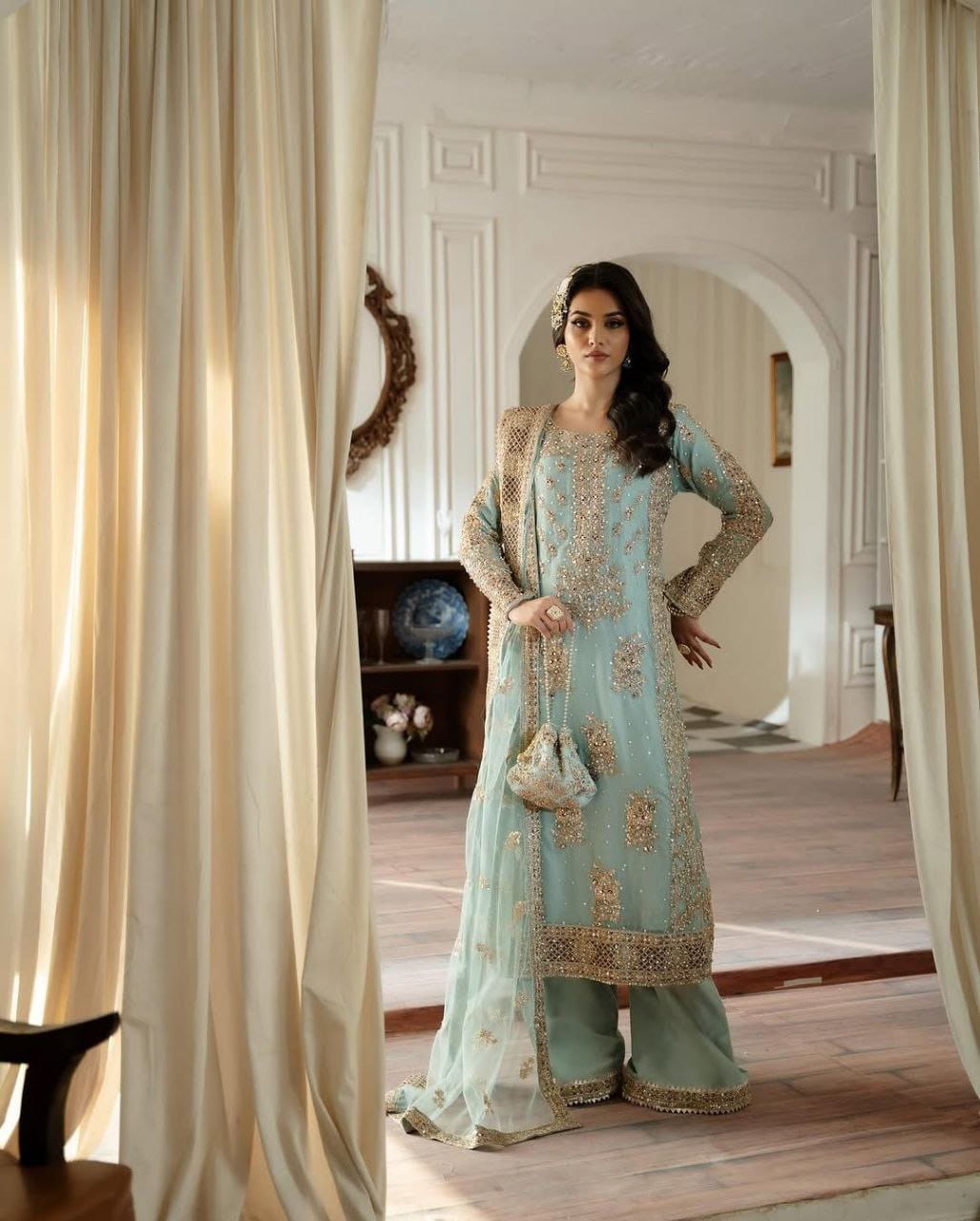 New Designer Trendy Stylish Stitched Suit