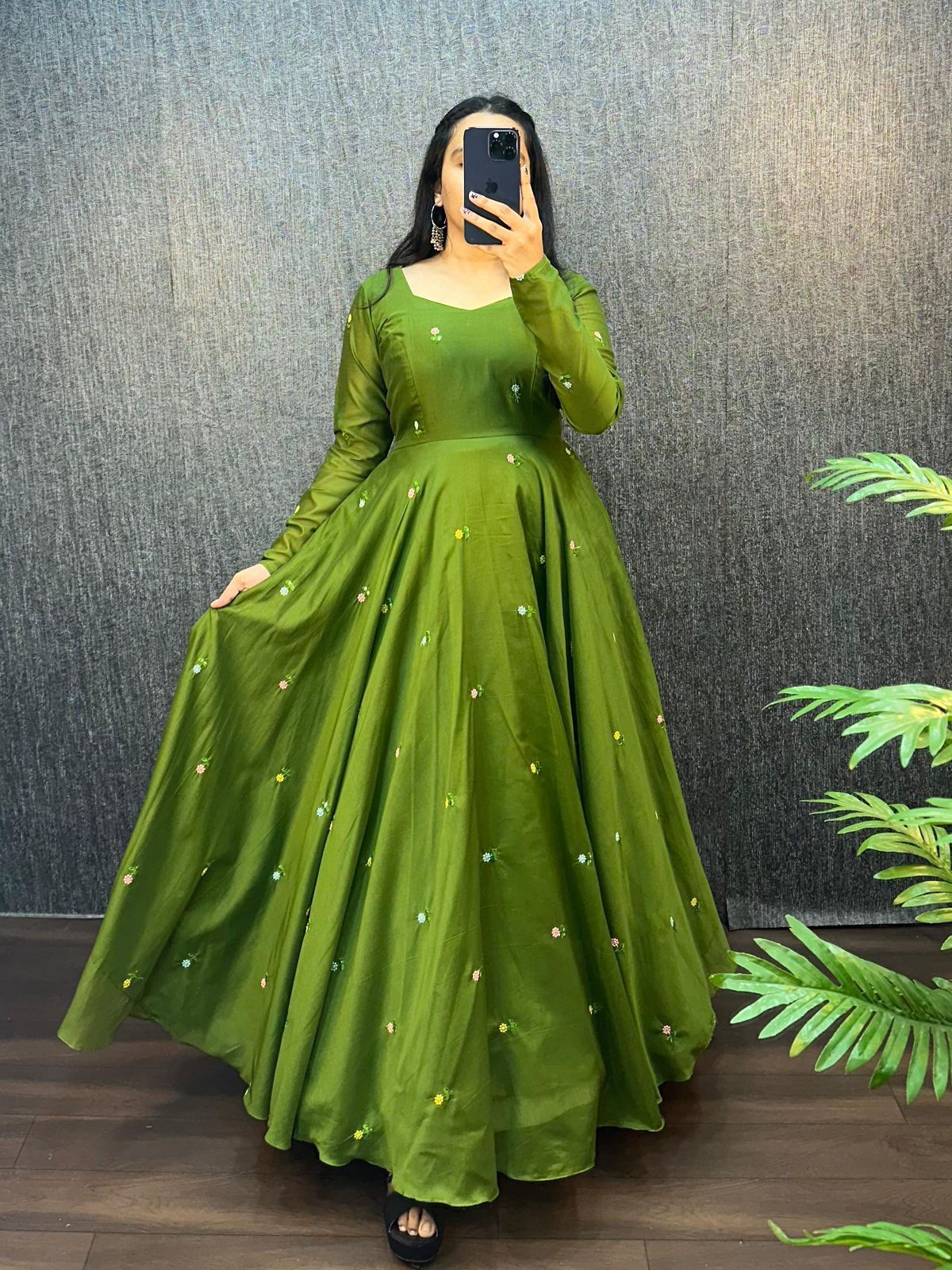 Beautiful Zipsy Silk Embroidery & Sequence Work Gown