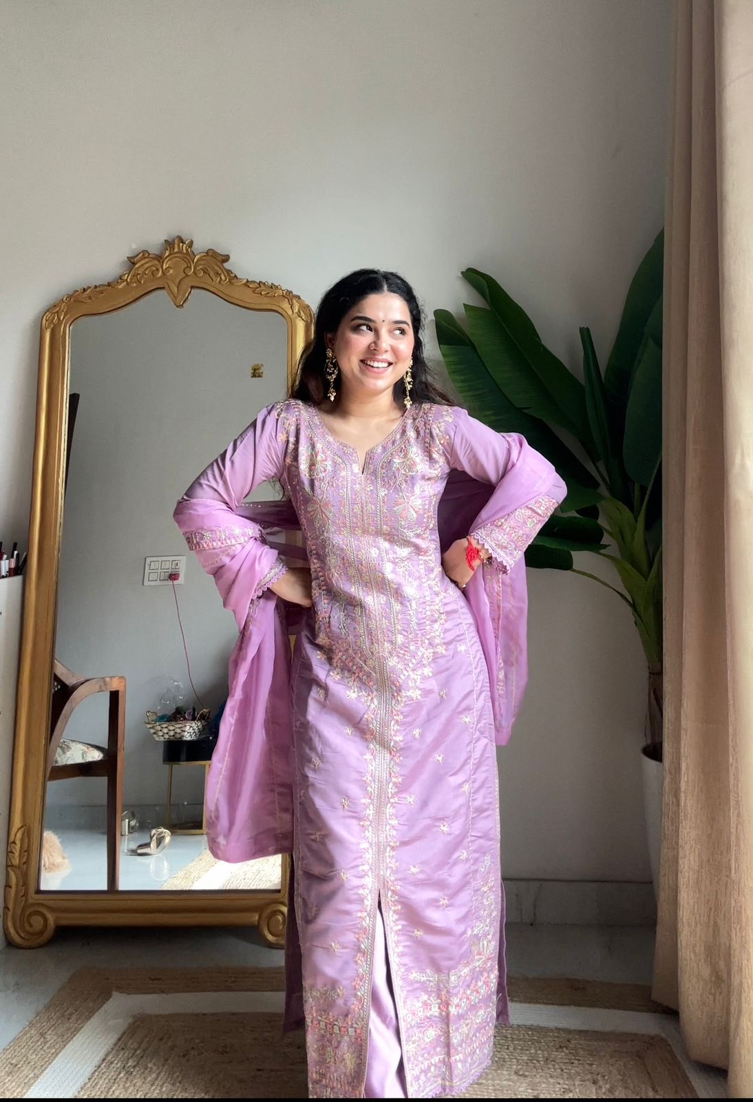 Woman's Rayon Kurti Pent With Dupatta
