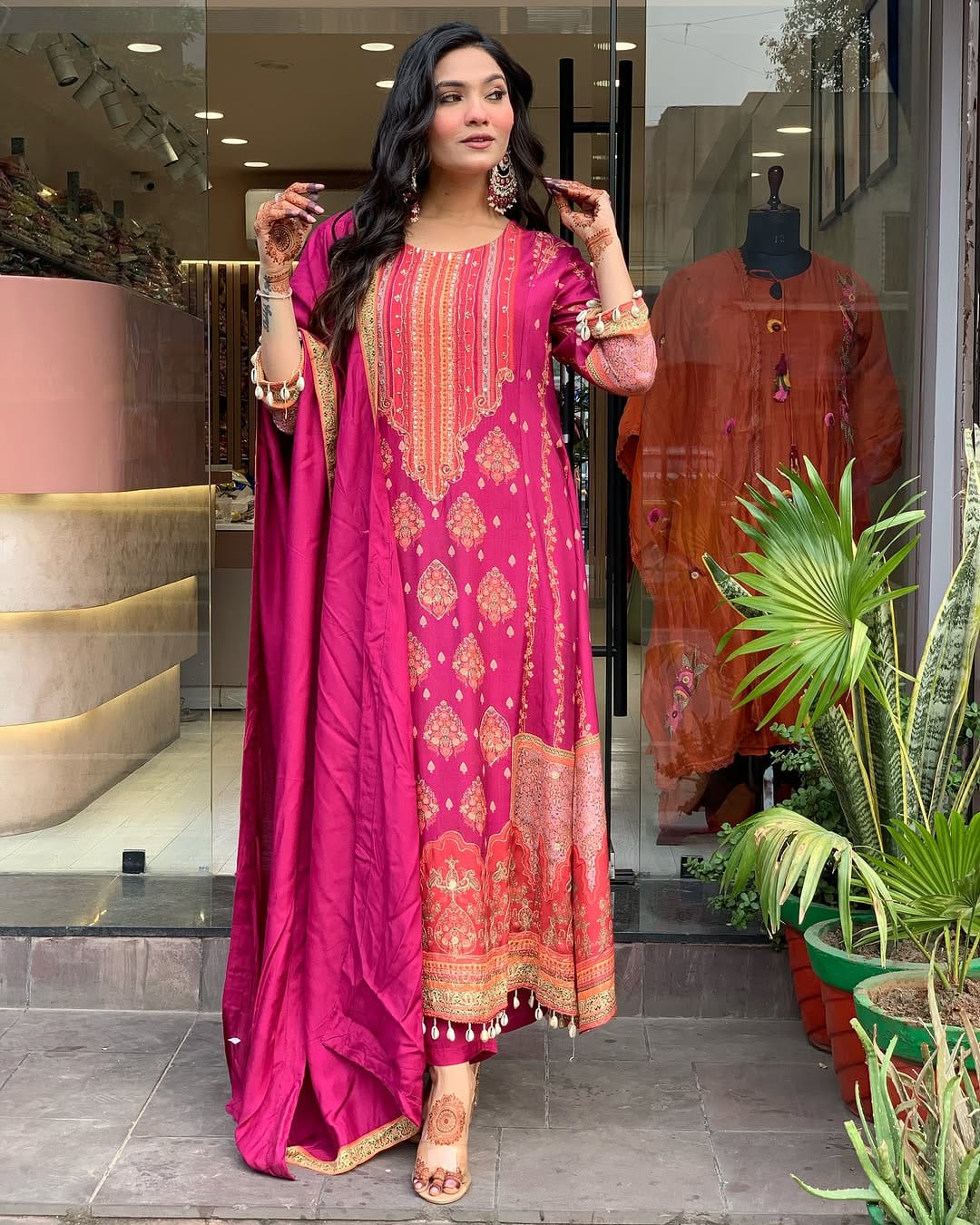 Women's Chinon Embroidered Straight kurta pant with Dupatta set