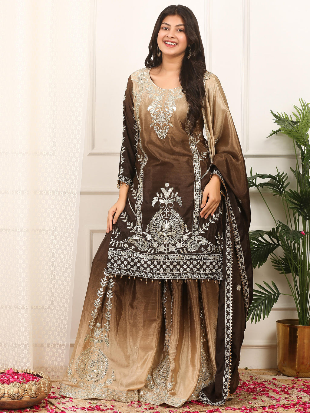 New Designer Party Wear Look Stylish Suit