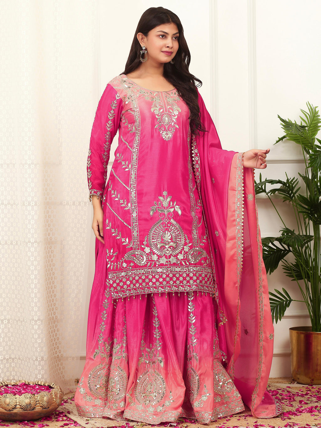 New Designer Party Wear Look Stylish Suit