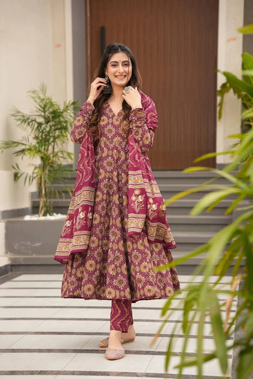 Women's Rayon Digital Printed Angrakha Kurta Pant With Dupatta Set