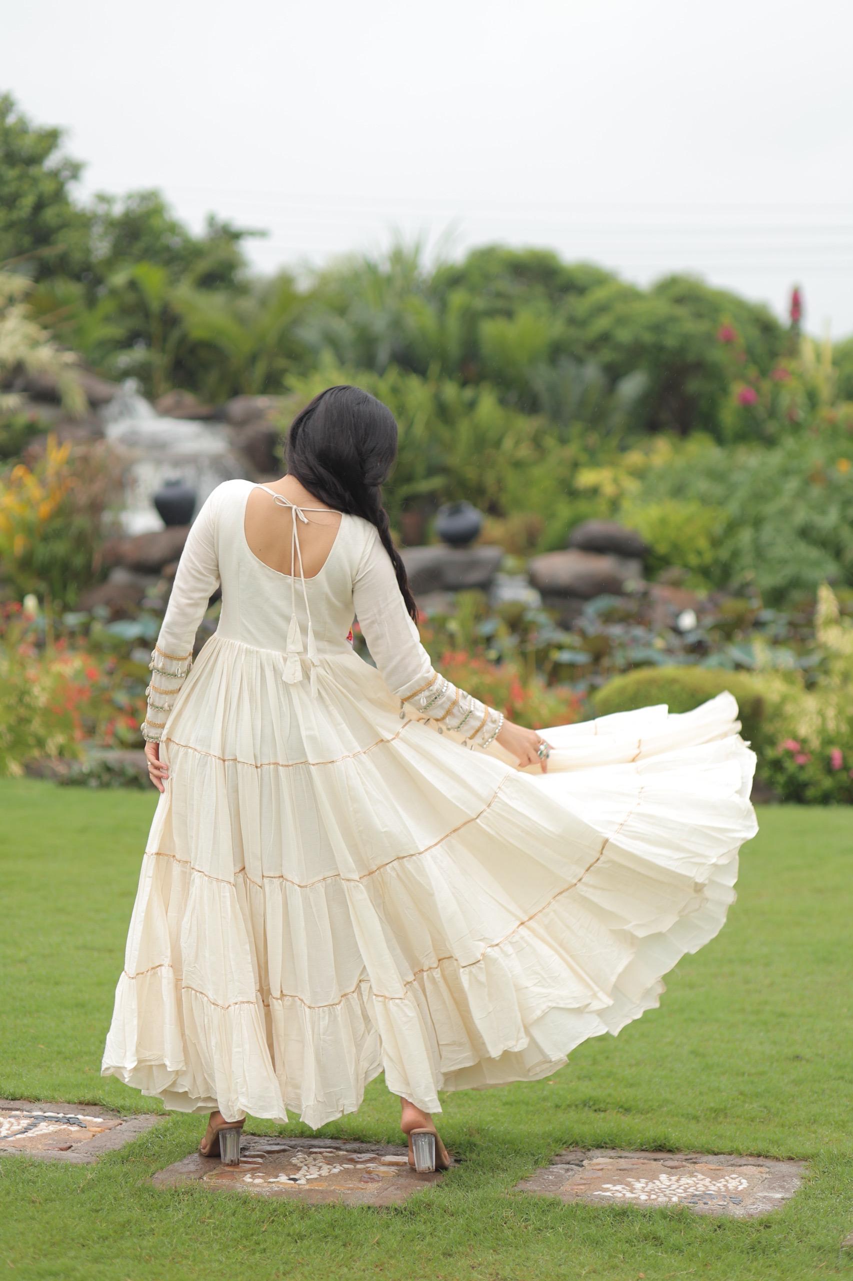 Off-White Color Kora Cotton Multi Threaded Navratri Gown