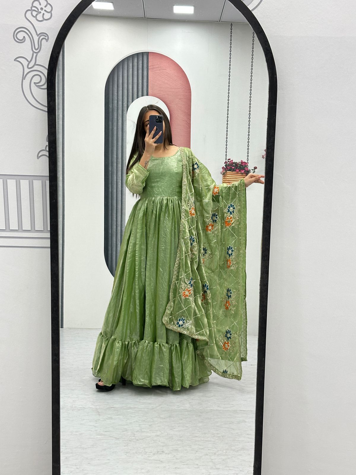 Elegant Fendy Fabric Gown with Dupatta