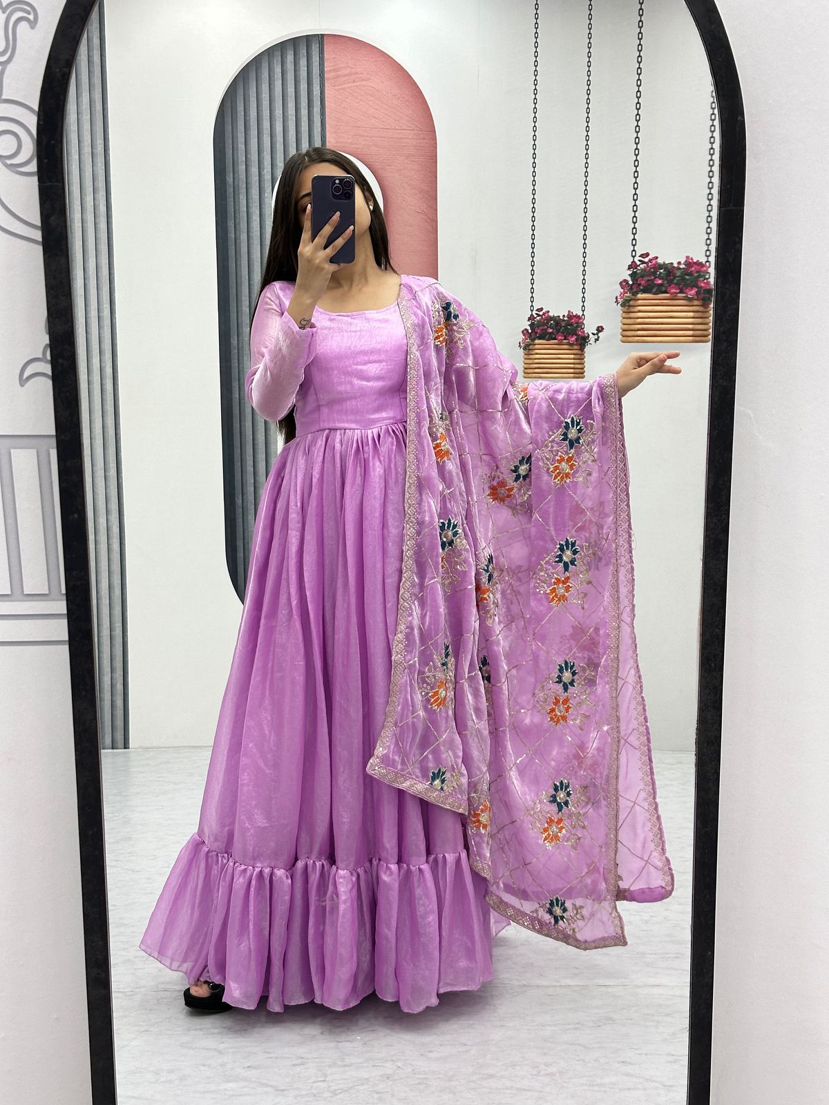 Elegant Fendy Fabric Gown with Dupatta