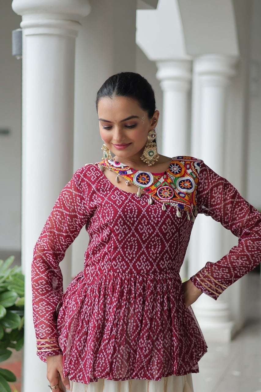 Designer Bandhani Gamthi Work Top