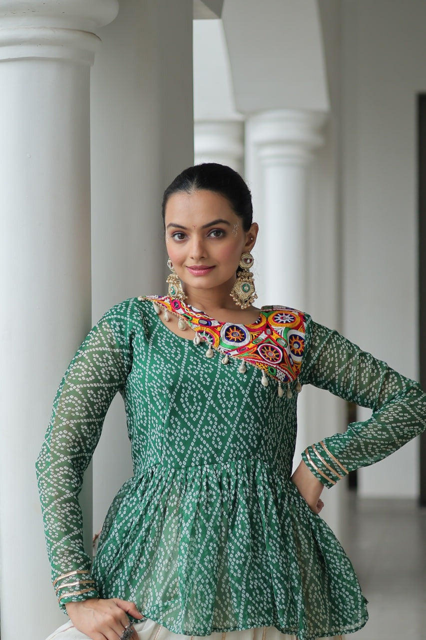 Designer Bandhani Gamthi Work Top