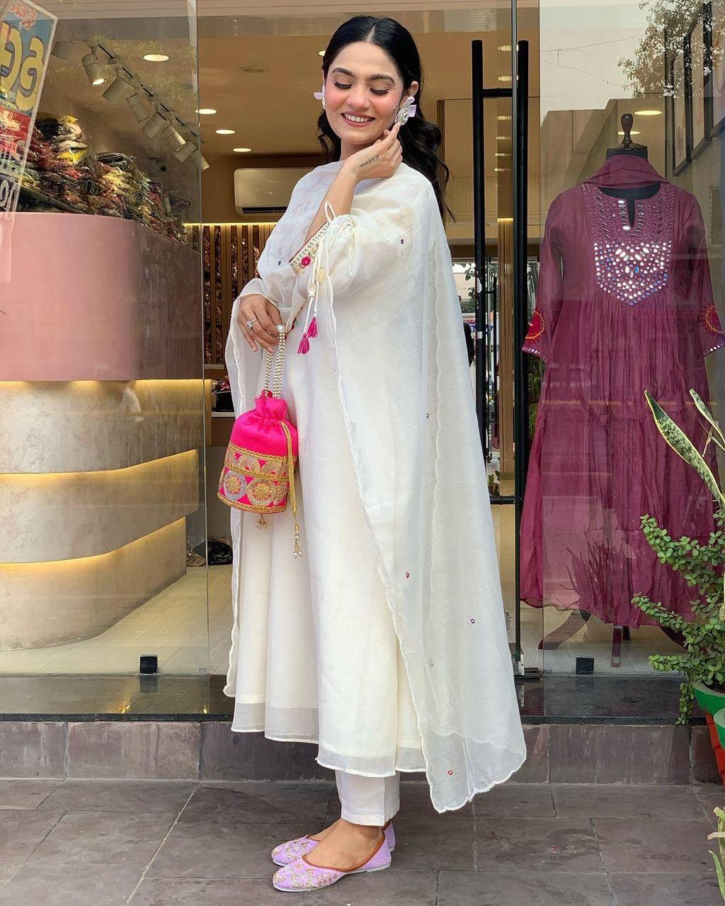 Elegant Mirror Work Chanderi Suit