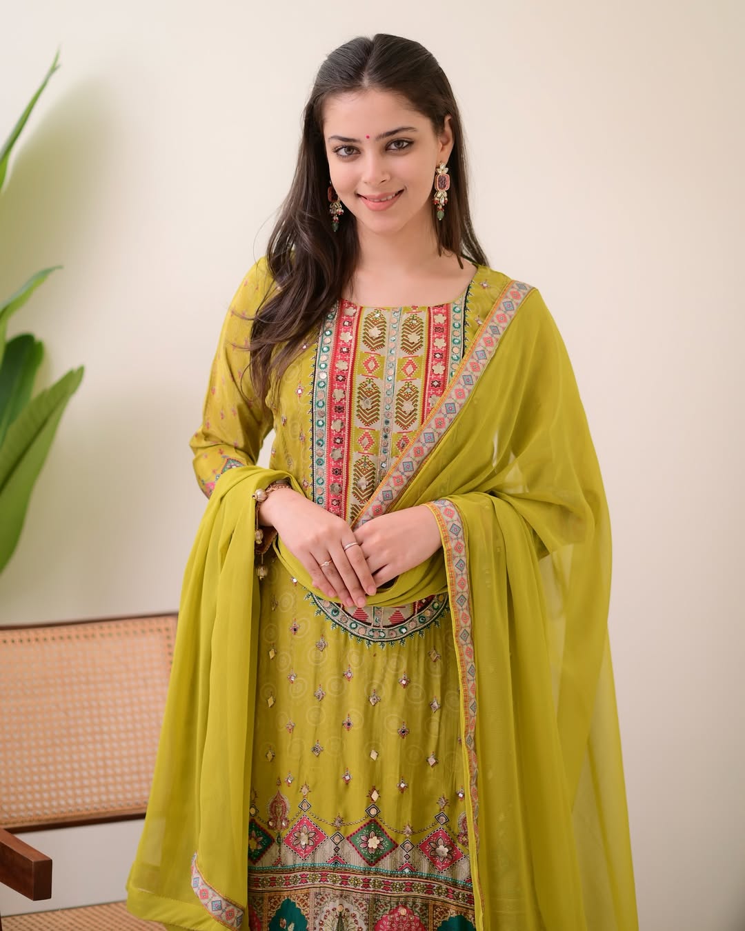 Chinon Silk Suit with Mirror and Sequin Embroidery
