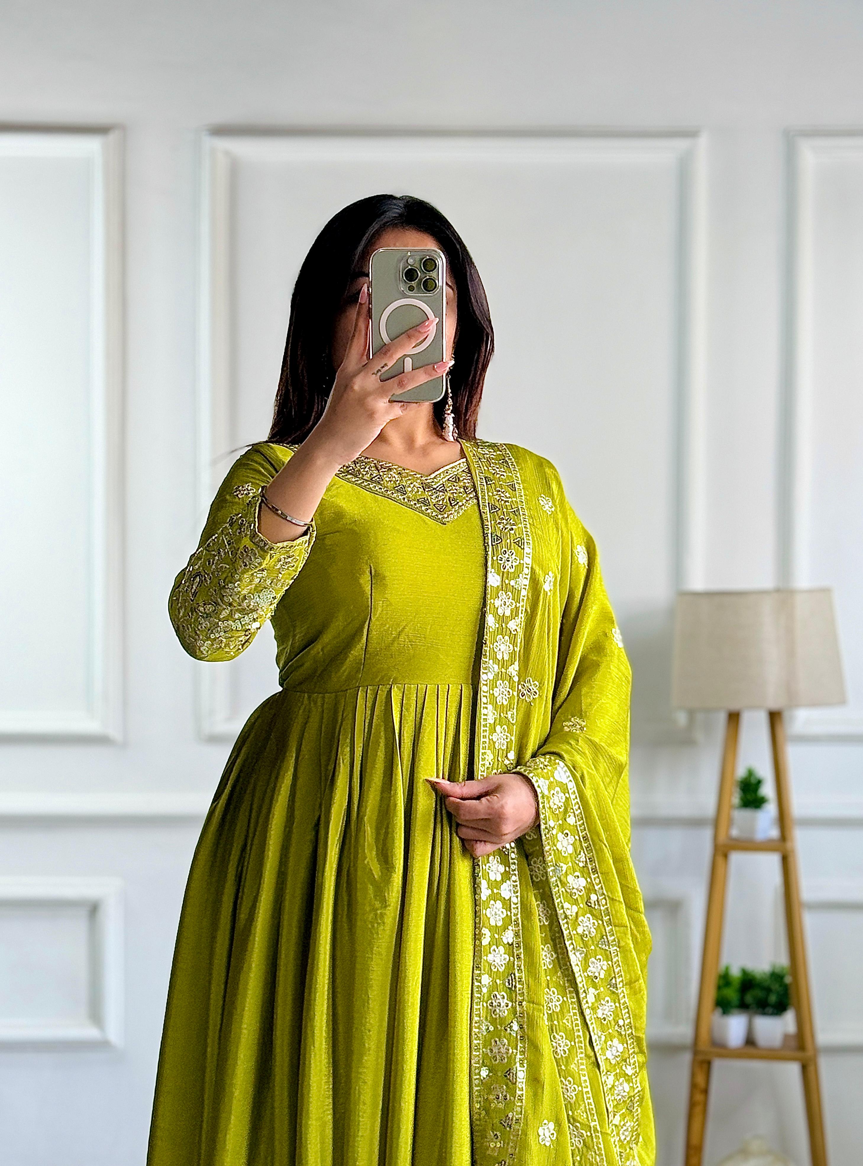 Elegant Pure Chinon Silk Gown