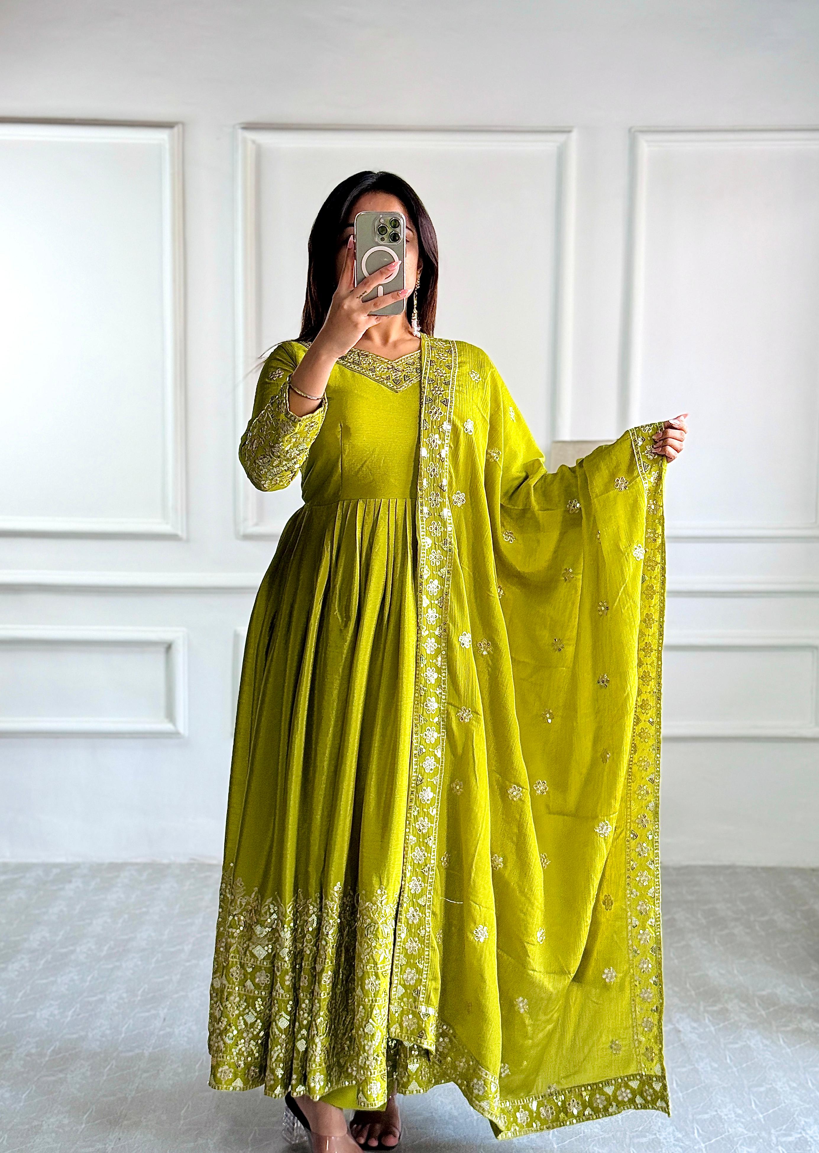 Elegant Pure Chinon Silk Gown
