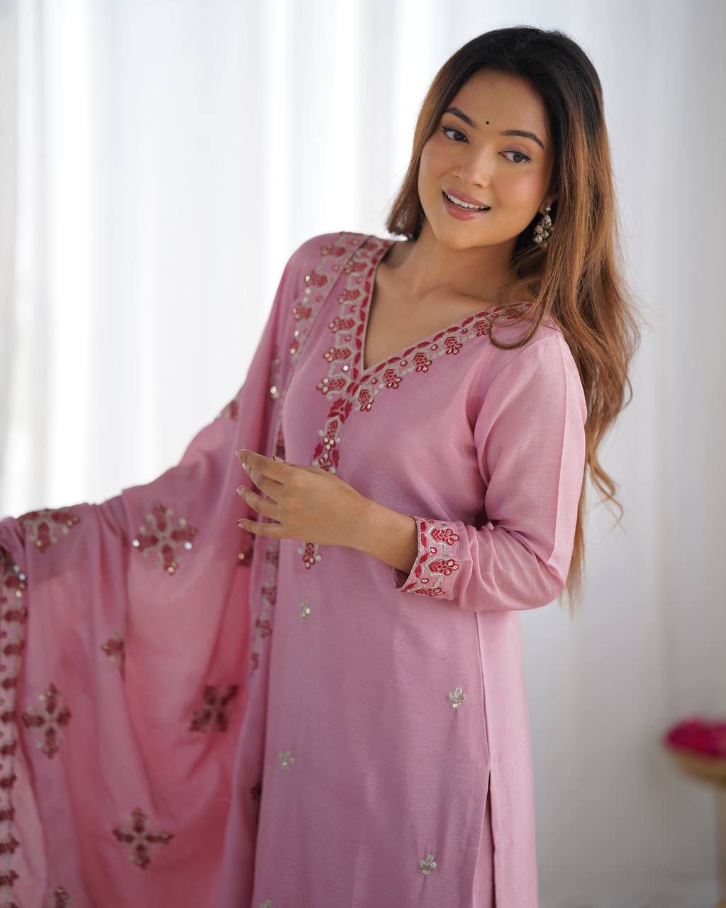 Chinnon Silk Lace Embroidery Work Salwar Suit