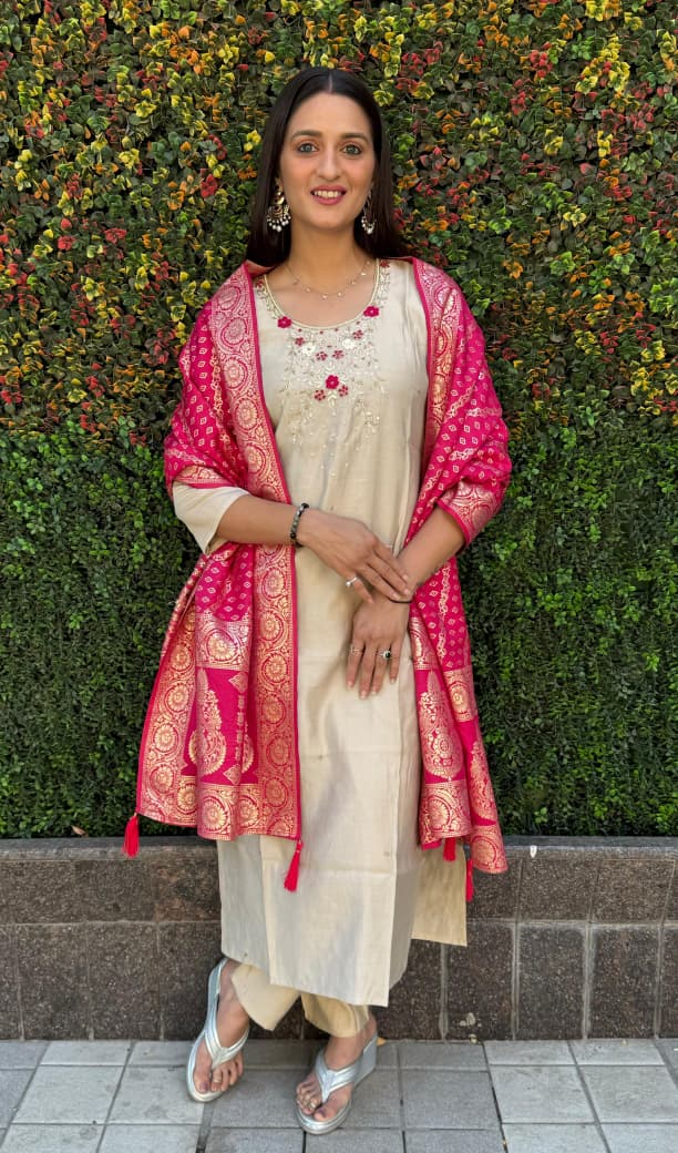 Elegant Cream Roman Silk Suit with Hand Work