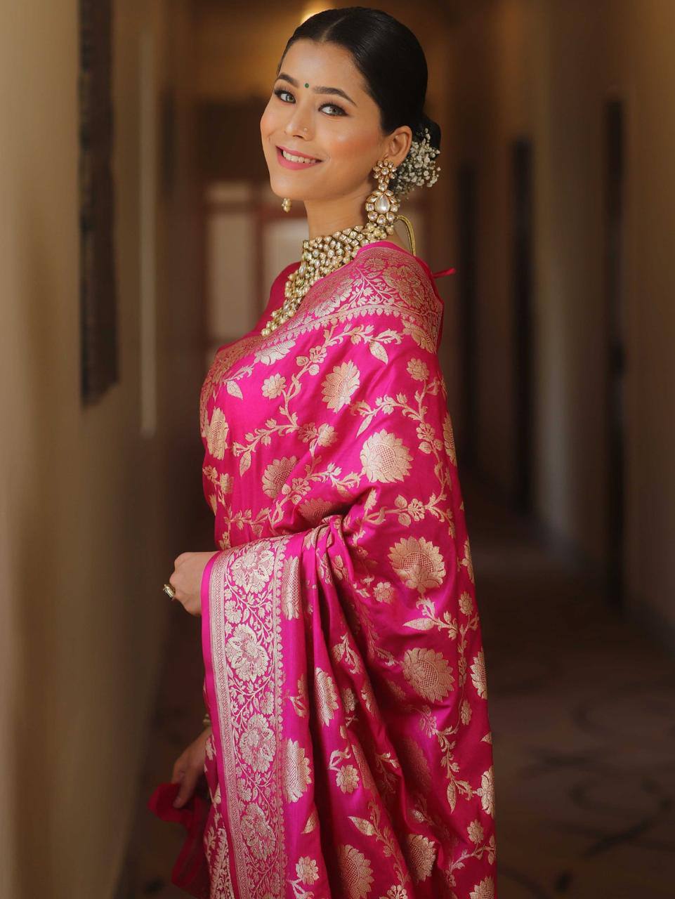 Pink Banarasee Semi Katan Zari Jaal Saree