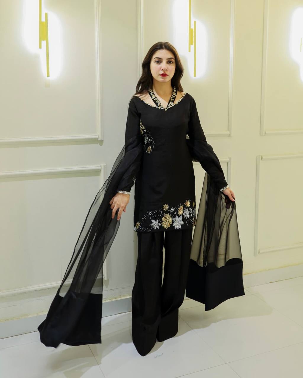 New Designer Party Wear Look Suit