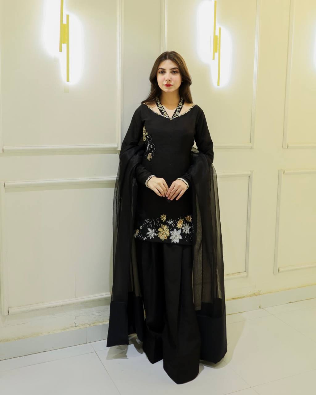 New Designer Party Wear Look Suit