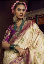 Gripping pure-dola Zari Contemporary Saree